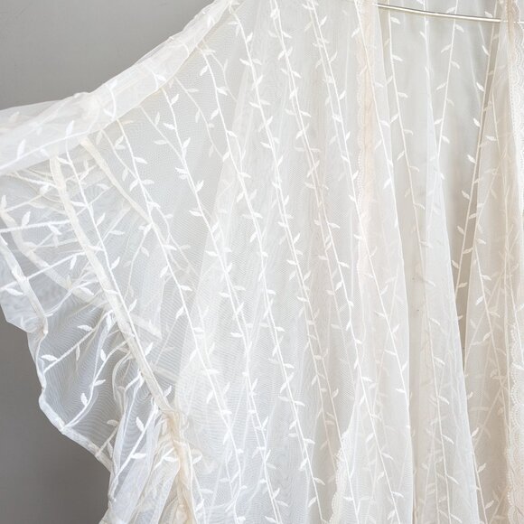 Torrid Lace Ruana Wrap - Picture 8 of 11